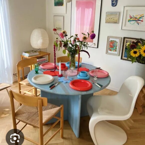 Gustaf Westman Chunky Dinner Plate in Pink - Picture 1 of 7